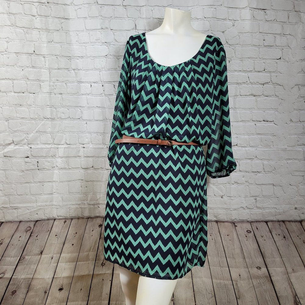 City Triangles Casual Women's Dress with Chevron Pattern